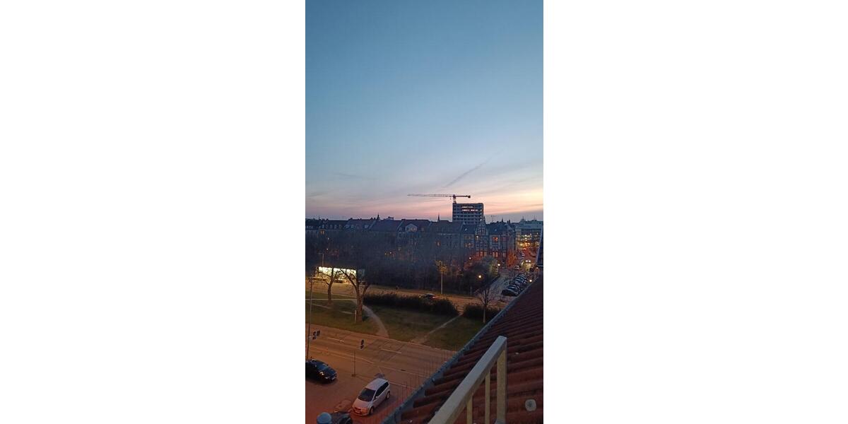 Dachgeschoßwohnung Erfurt Johannesplatz - 4 Zimmer, 116 m&sup2;, 1.300&euro; | Angebot:25868167