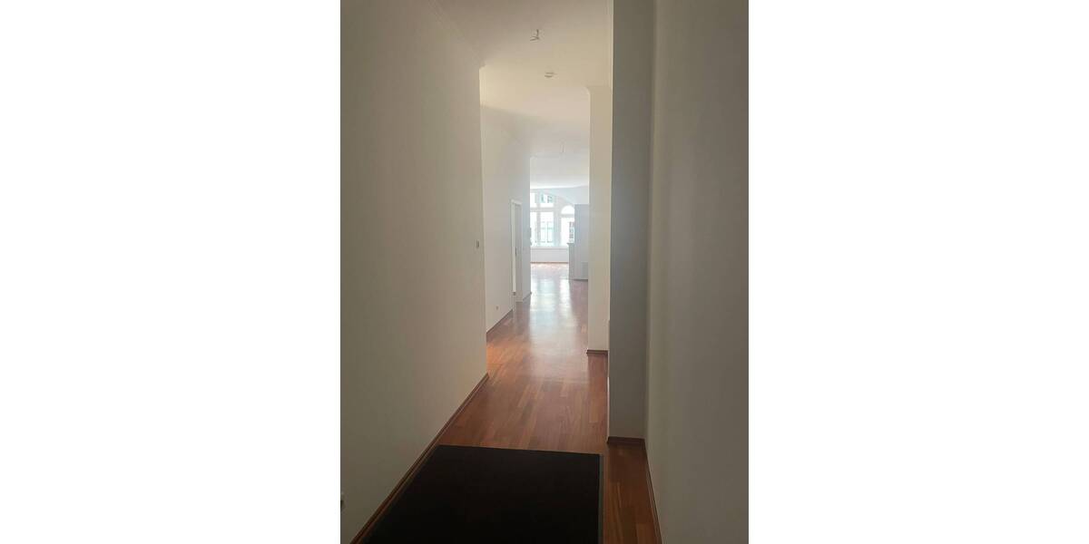 Etagenwohnung Erfurt Altstadt - 2 Zimmer, 92 m&sup2;, 1.112&euro; | Angebot:25667369