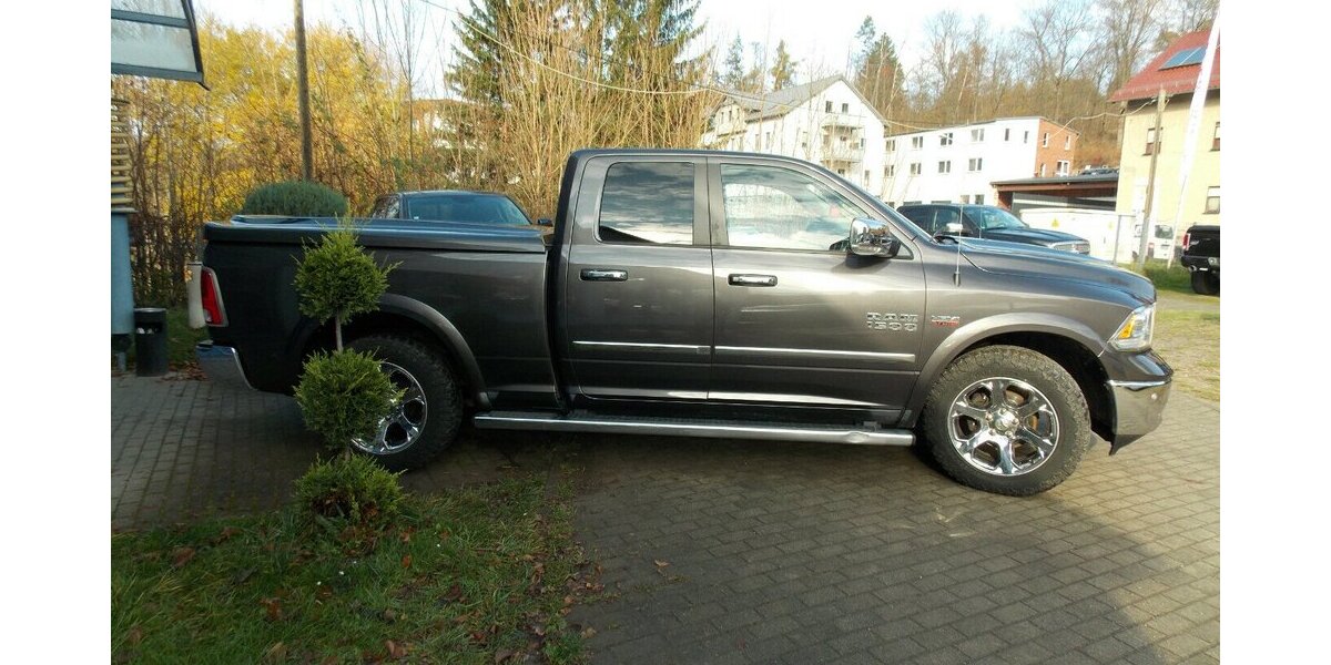 Dodge RAM 1500 5,7 Hemi Laramie UNFALLFREI 107.400 km 32.300 &euro; Rudolstadt 07407