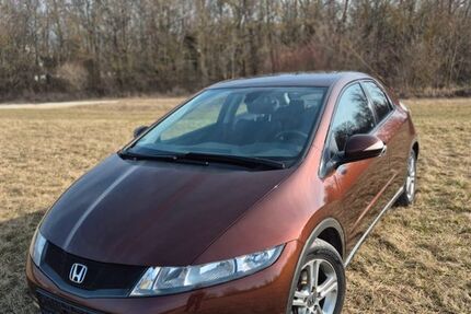 Honda Civic 95.000 km 7.950 &euro; Erfurt 99097
