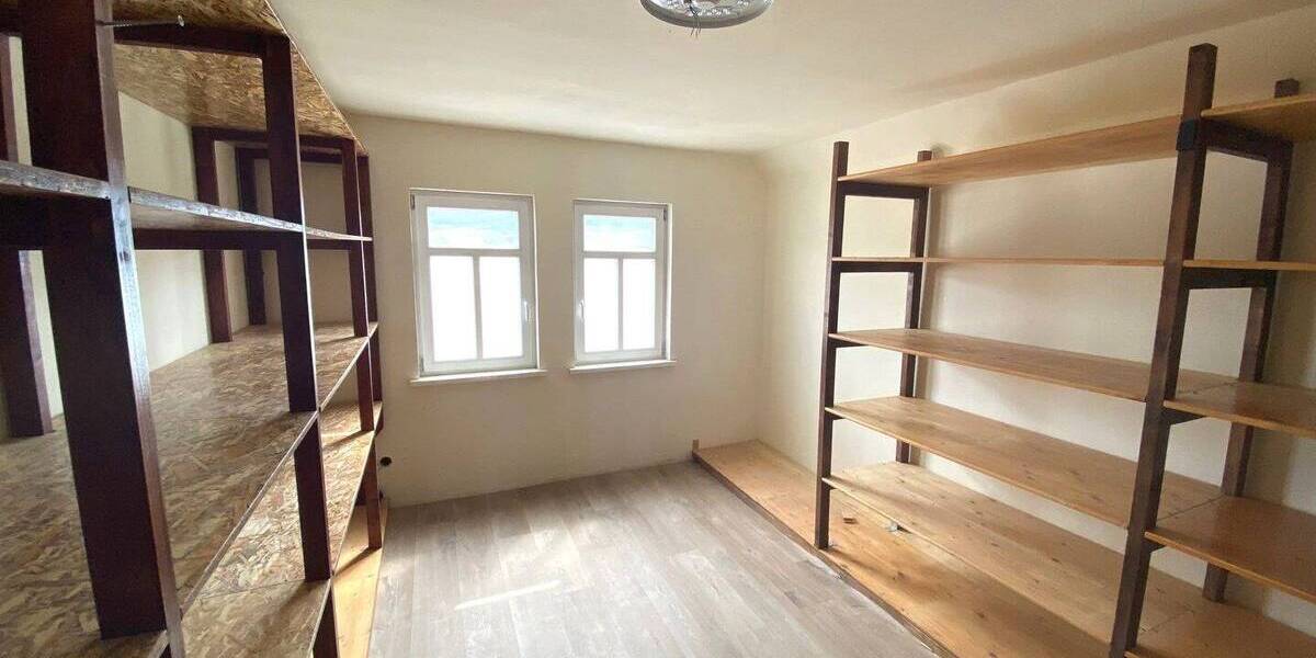 Etagenwohnung Jena Zwätzen - 3 Zimmer, 70 m&sup2;, 175.000&euro; | Angebot:26358730