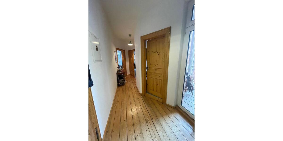 Etagenwohnung Jena Burgau - 4 Zimmer, 82 m&sup2;, 1.107&euro; | Angebot:26552002