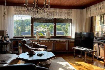 Haus Ettersburg - 4 Zimmer, 150 m&sup2;, 350.000&euro; | Angebot:25660729