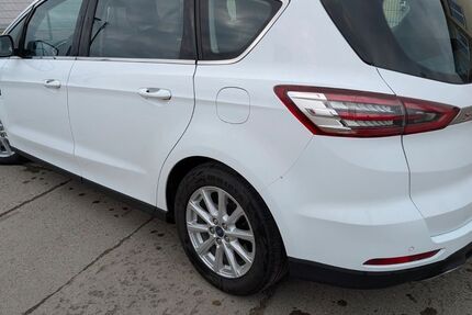 Ford S-Max 239.600 km 6.900 &euro; Erfurt 99091