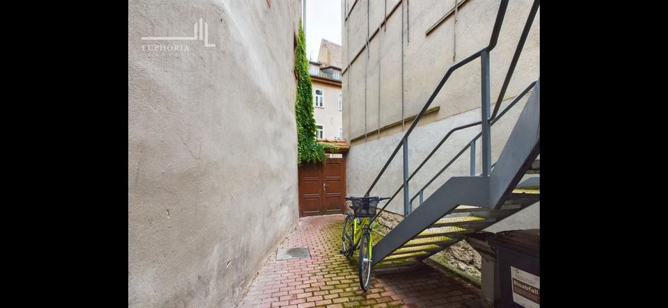 Etagenwohnung Weimar - 2 Zimmer, 78 m&sup2;, 1.300&euro; | Angebot:26605346