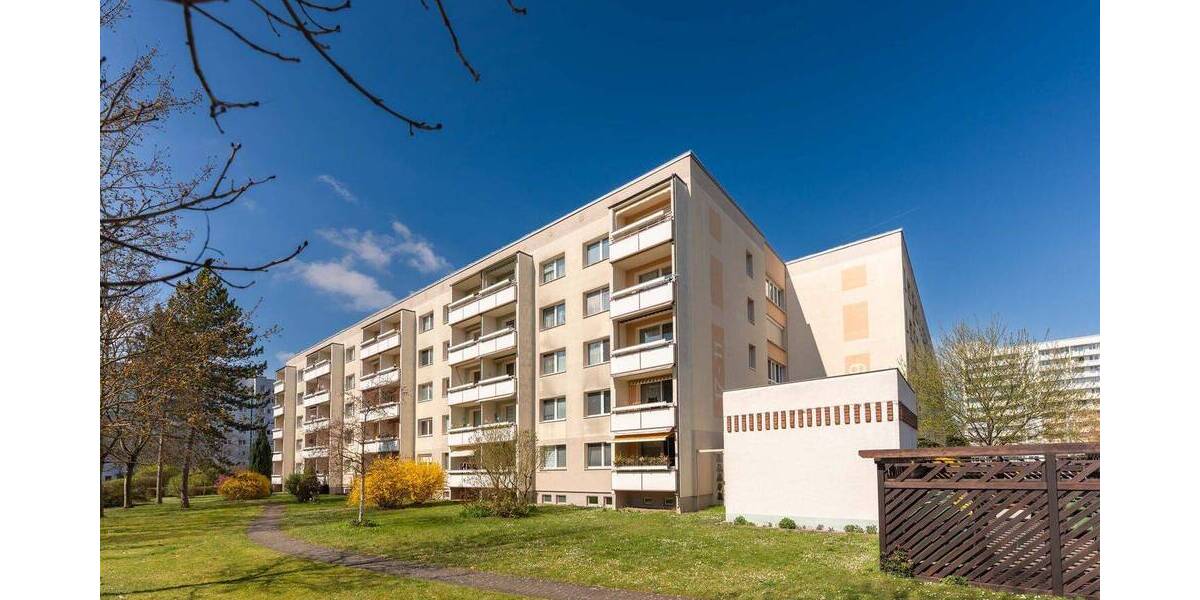 Etagenwohnung Jena Lobeda - 3 Zimmer, 60 m&sup2;, 132.000&euro; | Angebot:26082940