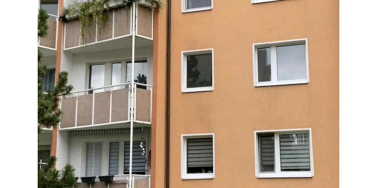 Etagenwohnung Kranichfeld - 4 Zimmer, 75 m&sup2;, 80.000&euro; | Angebot:25924528