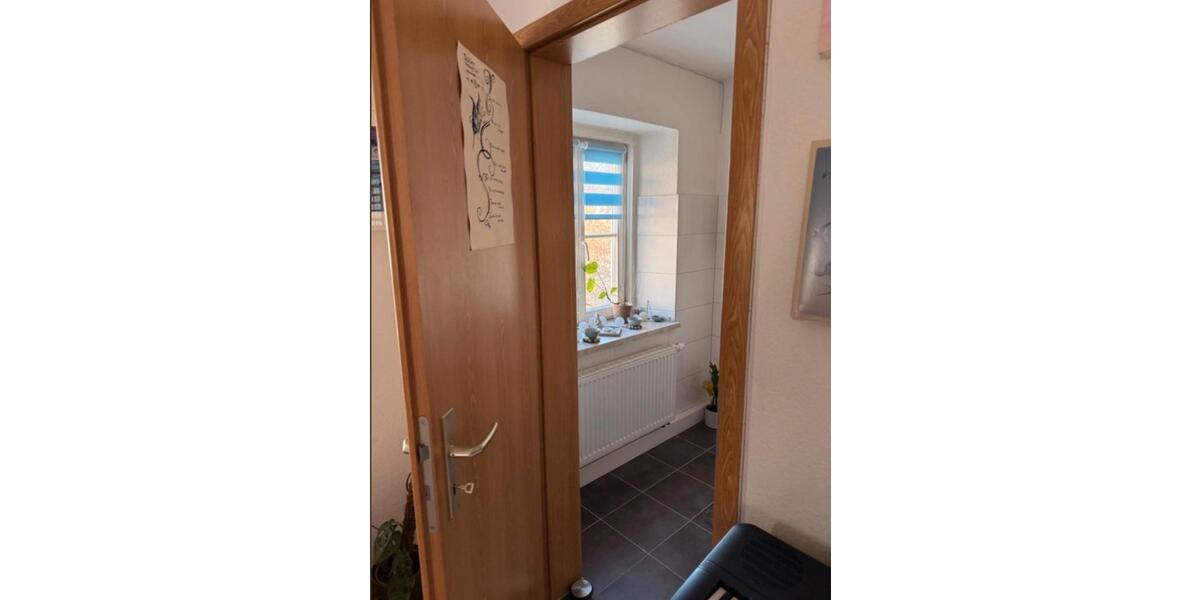 Etagenwohnung Weimar - 41.5 Zimmer, 111 m&sup2;, 519&euro; | Angebot:25412843