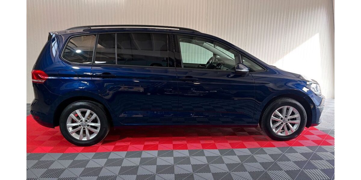 VW Touran 164.400 km 13.900 &euro; Weimar 99423