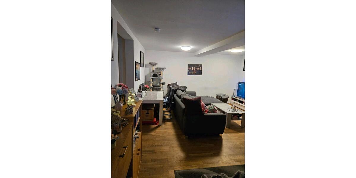 Erdgeschoßwohnung Apolda - 3.5 Zimmer, 81 m&sup2;, 805&euro; | Angebot:25546668