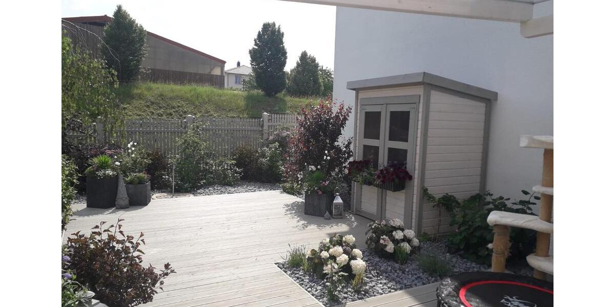 Erdgeschoßwohnung Jena Burgau - 2 Zimmer, 68 m&sup2;, 1.050&euro; | Angebot:25964652