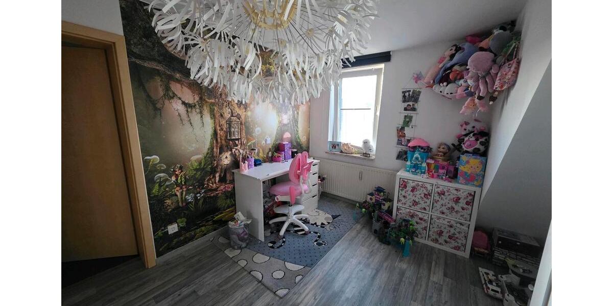 Mehrfamilienhaus, Wohnhaus Kranichfeld - 9 Zimmer, 240 m&sup2;, 280.000&euro; | Angebot:24356782