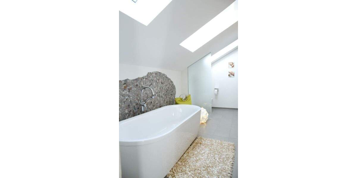 Einfamilienhaus Kölleda - 4 Zimmer, 143 m&sup2;, 315.999&euro; | Angebot:25650230