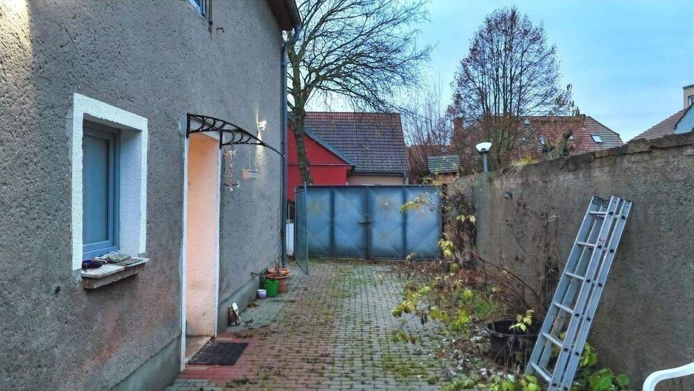 Einfamilienhaus Wundersleben - 8 Zimmer, 182 m&sup2;, 98.500&euro; | Angebot:25687185