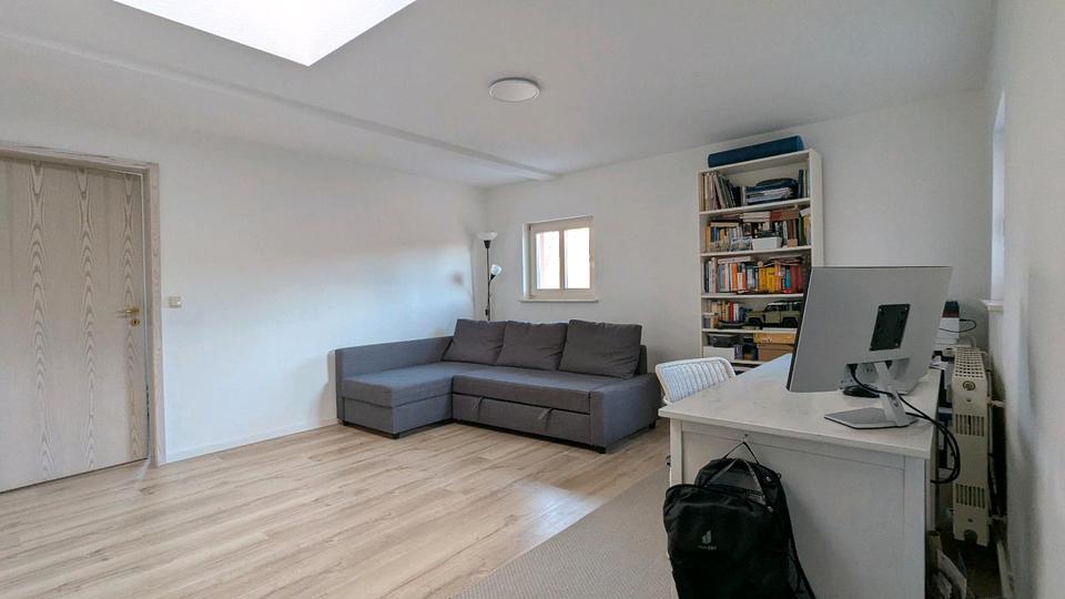 Dachgeschoßwohnung Weimar - 2 Zimmer, 41 m&sup2;, 610&euro; | Angebot:26048177