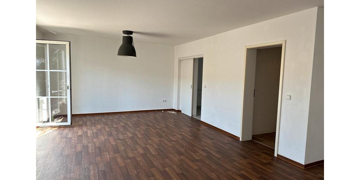 Erdgeschoßwohnung Weimar Ehringsdorf - 3.5 Zimmer, 96 m&sup2;, 1.050&euro; | Angebot:26384646
