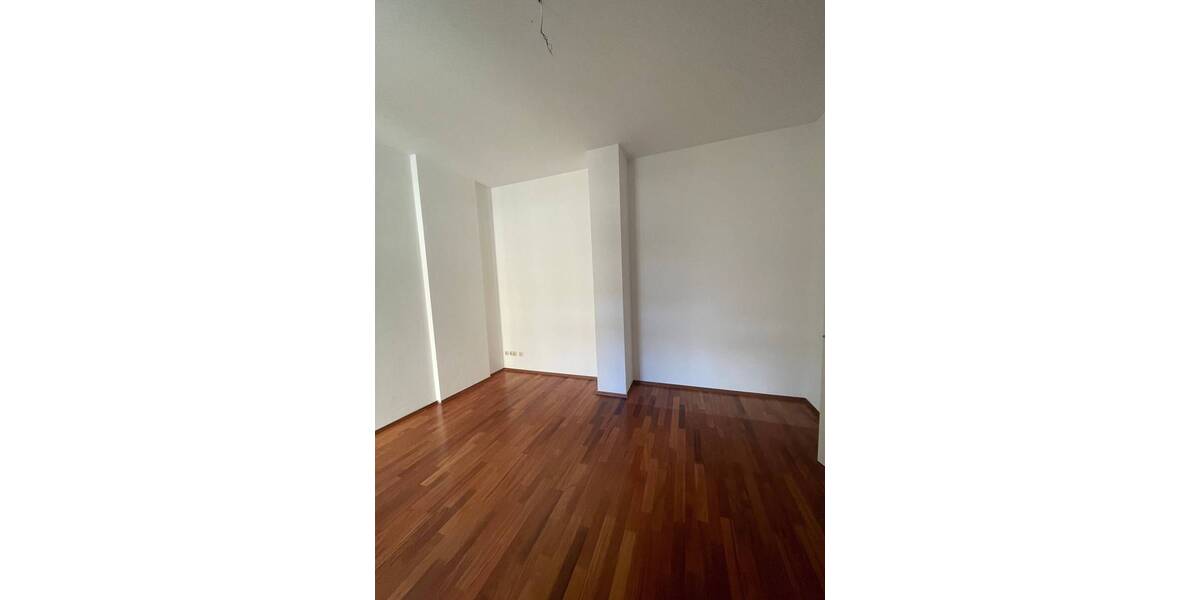 Etagenwohnung Erfurt Altstadt - 2 Zimmer, 92 m&sup2;, 1.112&euro; | Angebot:25667369