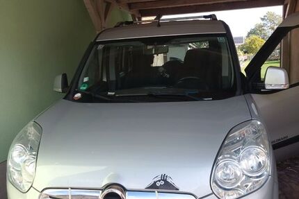 Opel Combo 87.900 km 9.400 &euro; Am Wachsenburg 99334