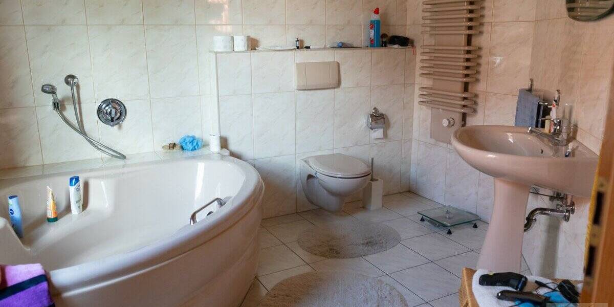Einfamilienhaus Bad Berka Tannroda - 3 Zimmer, 126 m&sup2;, 269.000&euro; | Angebot:25666621