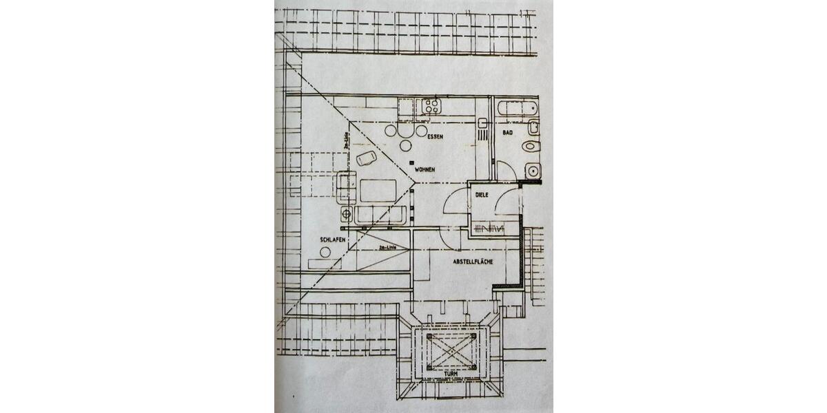 Dachgeschoßwohnung Sömmerda - 2.5 Zimmer, 39 m&sup2;, 502&euro; | Angebot:26593352