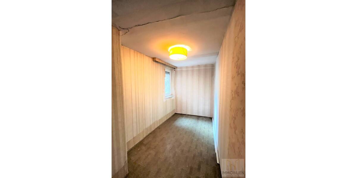 Einfamilienhaus Uhlstädt-Kirchhasel Uhlstädt - 6 Zimmer, 187 m&sup2;, 75.000&euro; | Angebot:25773115