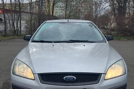 Ford Focus 171.000 km 1.700 &euro; Erfurt 99089