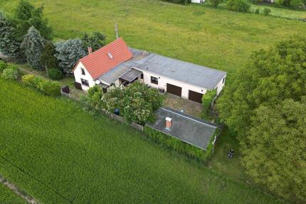 Einfamilienhaus in Alleinlage mit großem Grundstück - Haus Großeutersdorf | Angebot:25174661