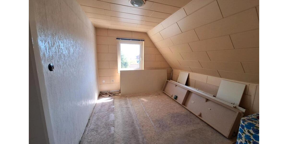 Doppelhaushälfte Bucha - 4 Zimmer, 90 m&sup2;, 180.000&euro; | Angebot:26603868