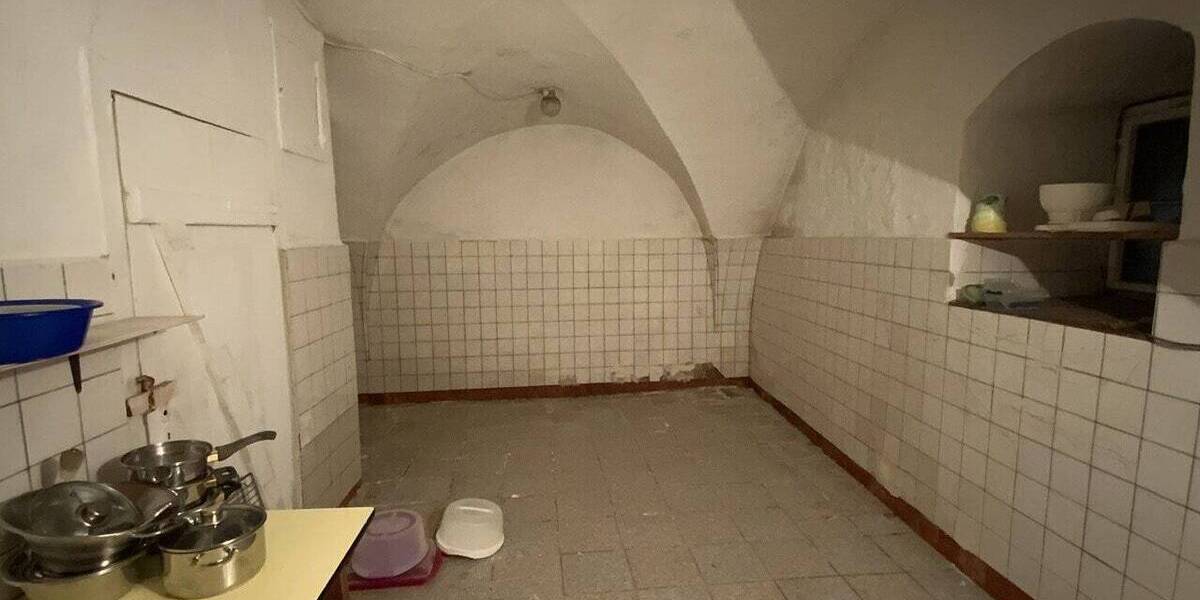 Mehrfamilienhaus, Wohnhaus Blankenhain - 1 Zimmer, 650 m&sup2;, 155.000&euro; | Angebot:25732496