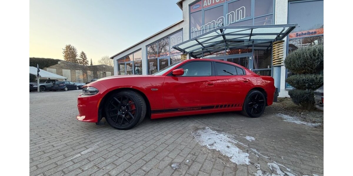 Dodge Charger 5.7 V8 HEMI R/T SRT BODYKIT 107.700 km 24.999 &euro; Rudolstadt 07407