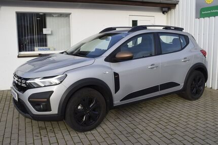 Dacia Sandero 14.300 km 15.990 &euro; Weimar 99425