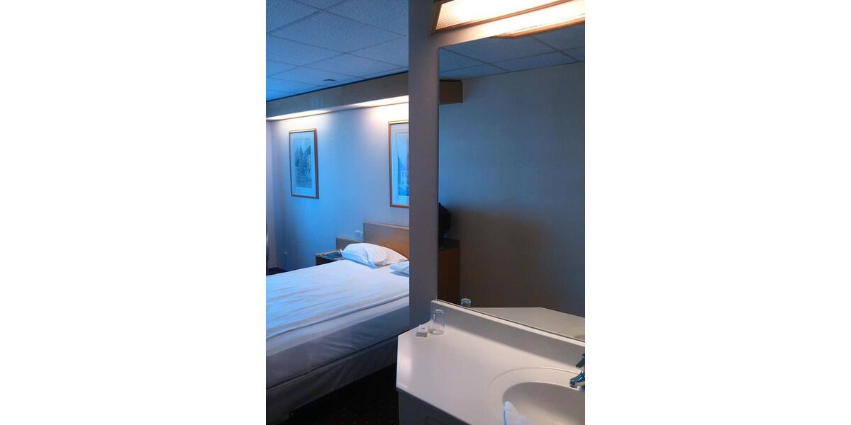 Etagenwohnung Jena Burgau - 1 Zimmer, 22 m&sup2;, 360&euro; | Angebot:25879733