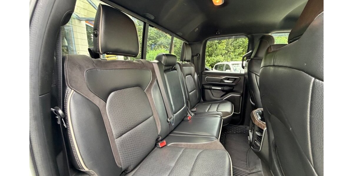 Dodge RAM 1500 5,7 HEMI LARAMIE 113.000 km 32.499 &euro; Rudolstadt 07407