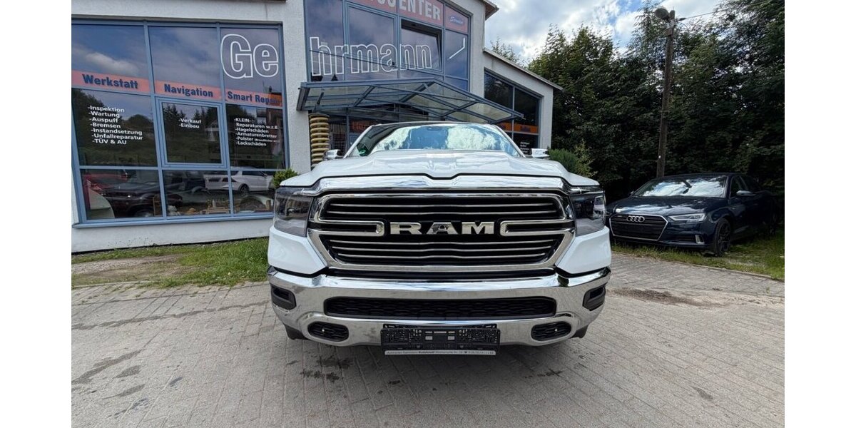 Dodge RAM 1500 5,7 HEMI LARAMIE 113.000 km 32.499 &euro; Rudolstadt 07407