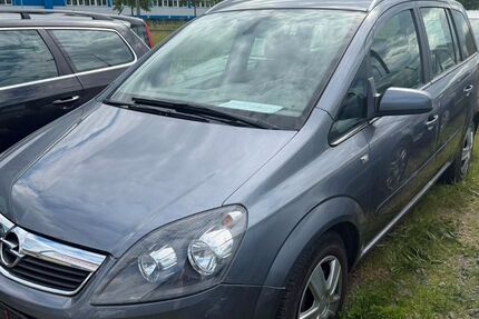 Opel Zafira 69.000 km 2.770 &euro; Jena 07751