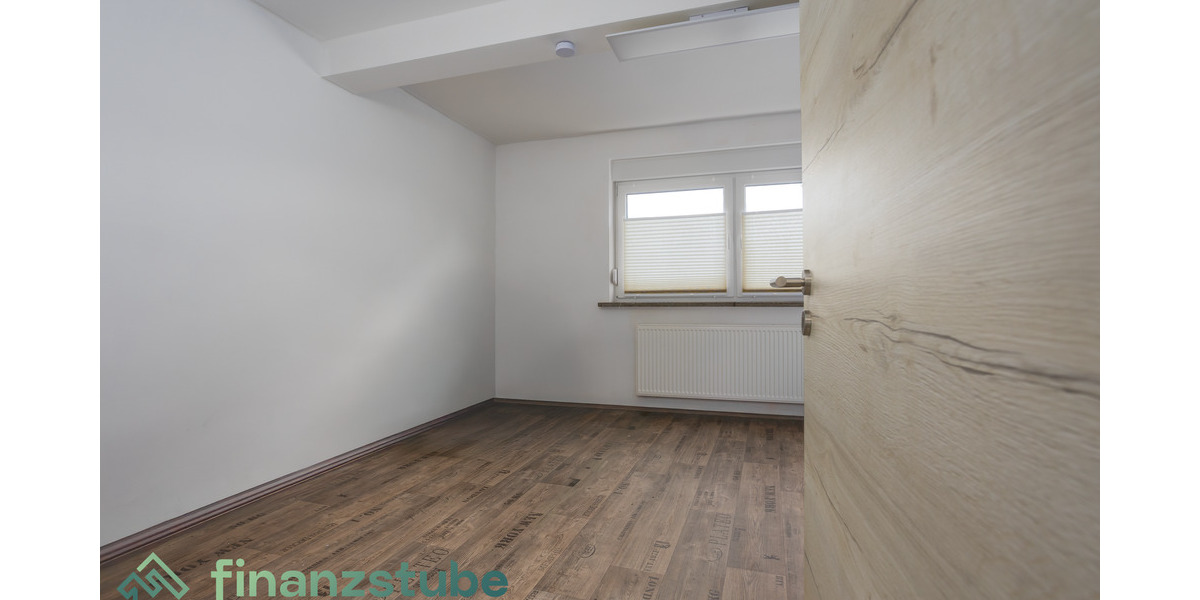 Einfamilienhaus Klettbach - 9 Zimmer, 234 m&sup2;, 399.000&euro; | Angebot:25836575