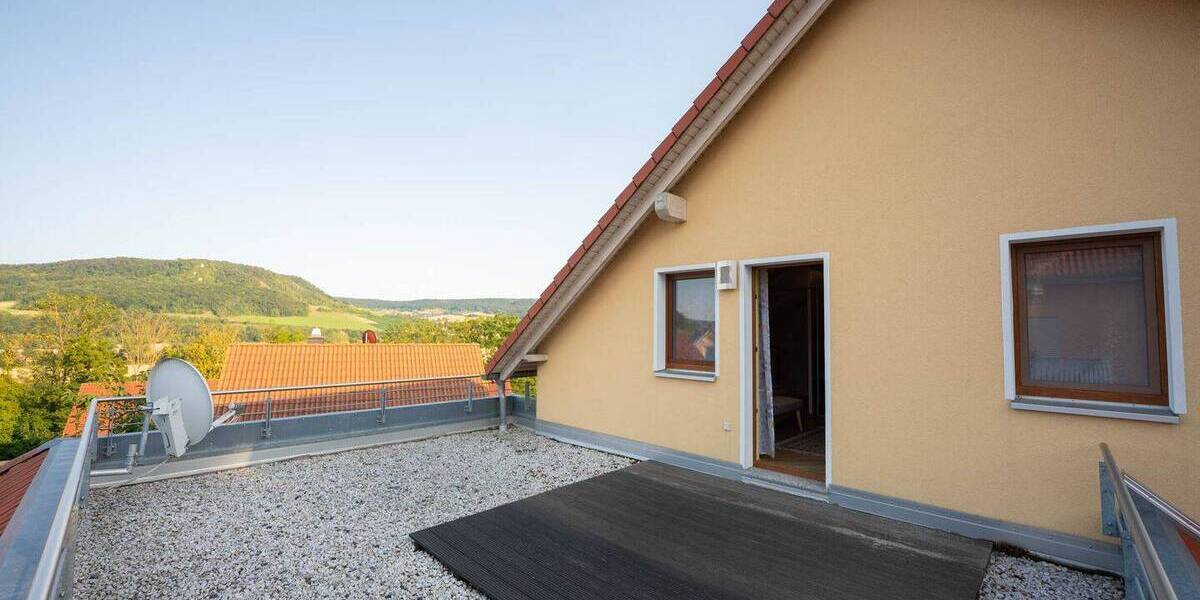 Mehrfamilienhaus, Wohnhaus Jena Zwätzen - 8 Zimmer, 325 m&sup2;, 890.000&euro; | Angebot:25705576