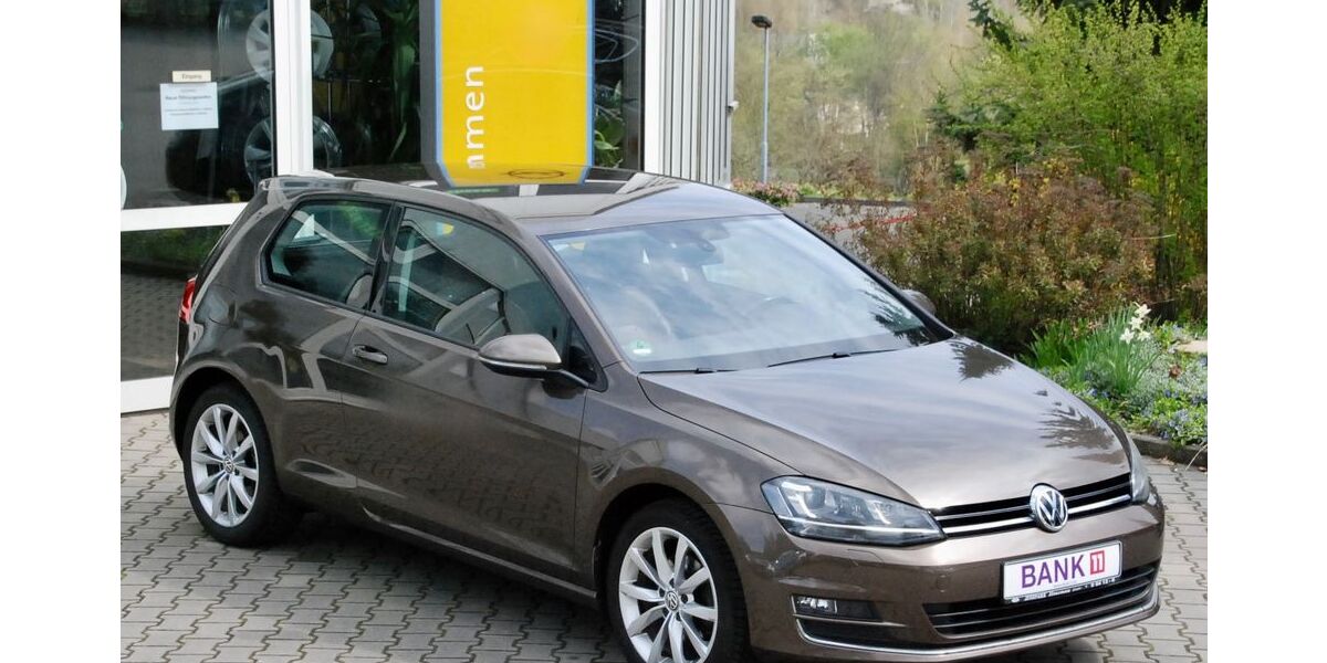 VW Golf 144.000 km 9.890 &euro; Dornburg - Camburg 07774
