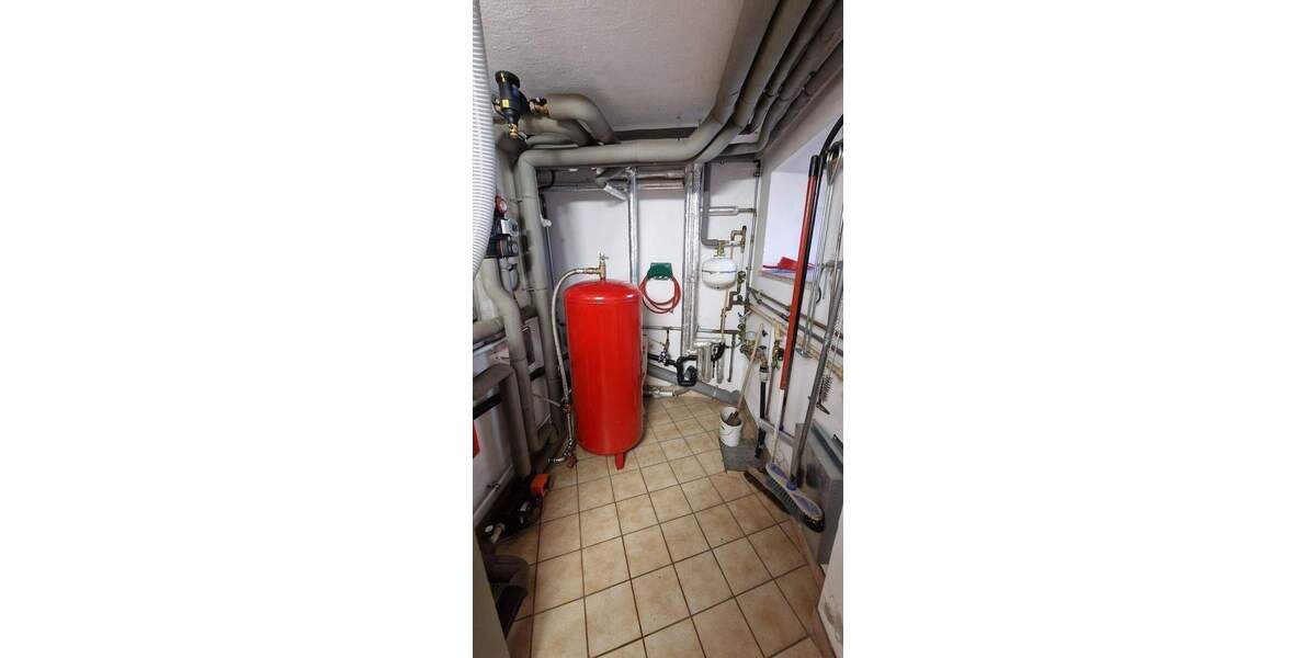 Einfamilienhaus Apolda - 7 Zimmer, 200 m&sup2;, 279.000&euro; | Angebot:25671515