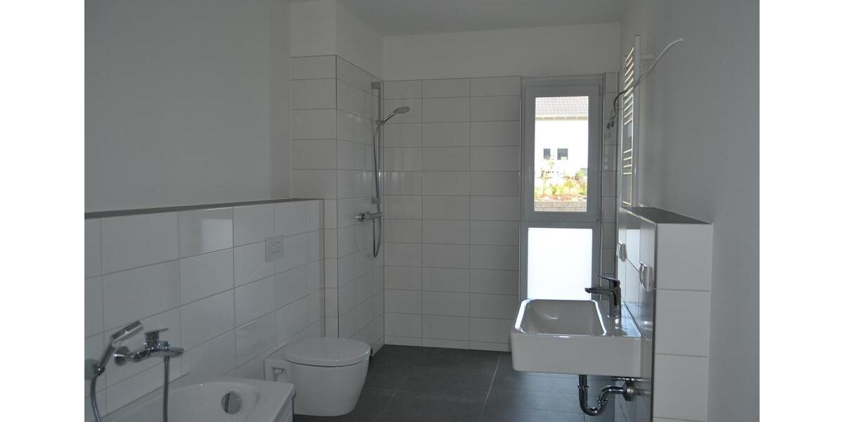 Etagenwohnung Bucha - 4 Zimmer, 108 m&sup2;, 1.300&euro; | Angebot:26194195