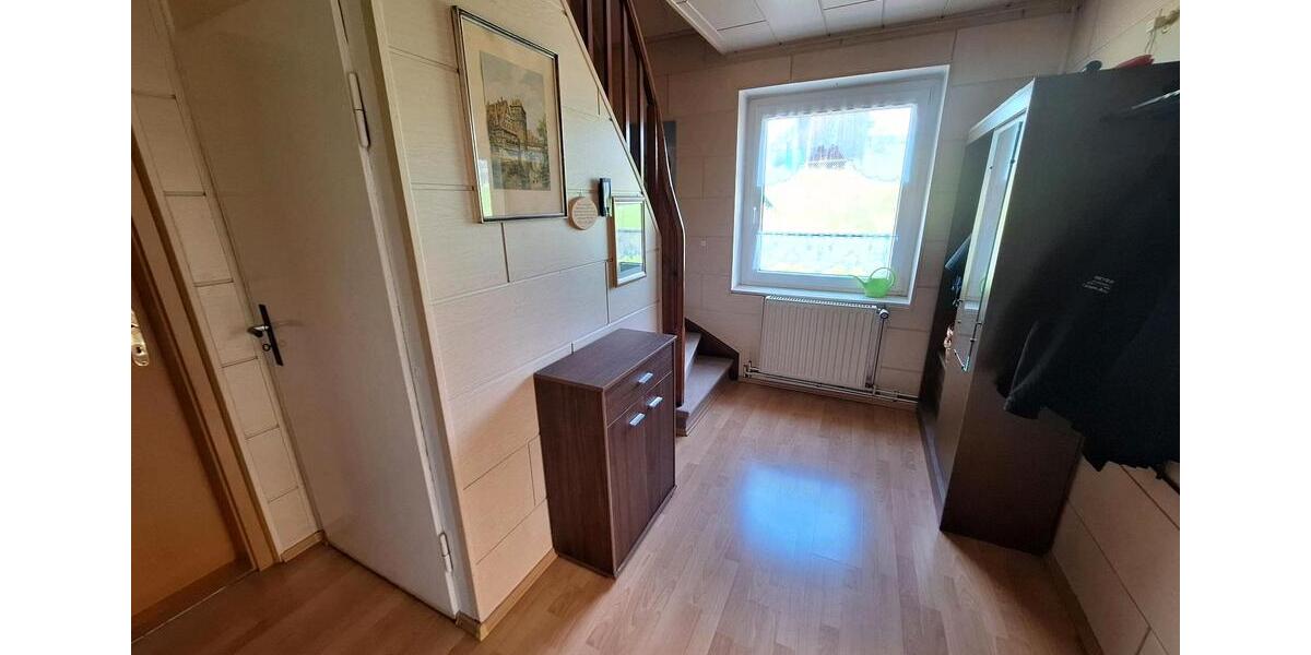 Doppelhaushälfte Bucha - 4 Zimmer, 90 m&sup2;, 165.000&euro; | Angebot:27204316