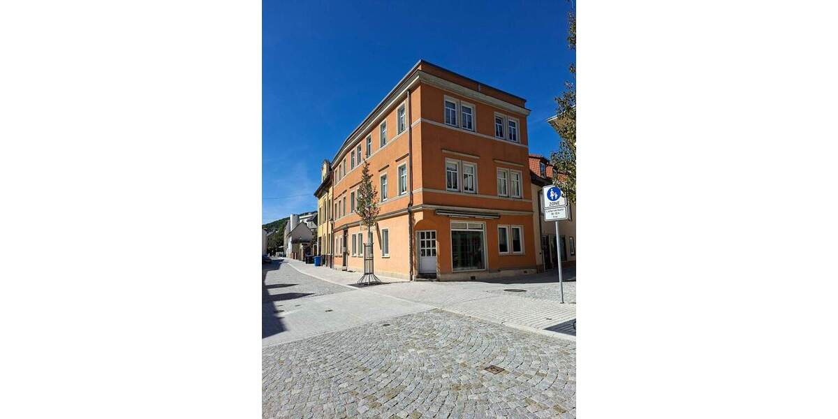 Mehrfamilienhaus, Wohnhaus Rudolstadt Zentrum - 8 Zimmer, 183 m&sup2;, 215.000&euro; | Angebot:25679311