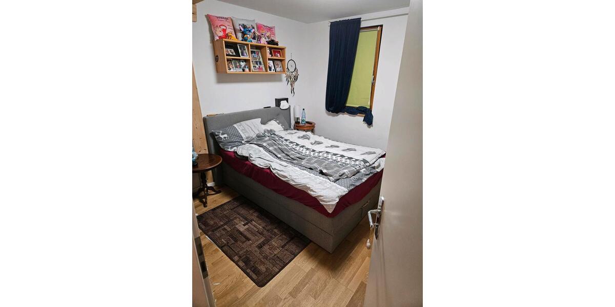 Erdgeschoßwohnung Apolda - 3.5 Zimmer, 81 m&sup2;, 805&euro; | Angebot:25852800