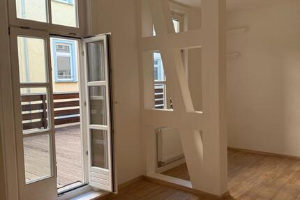 Wohnung Erfurt - 5 Zimmer, 140 m&sup2;, 1.900&euro; | Angebot:26662233