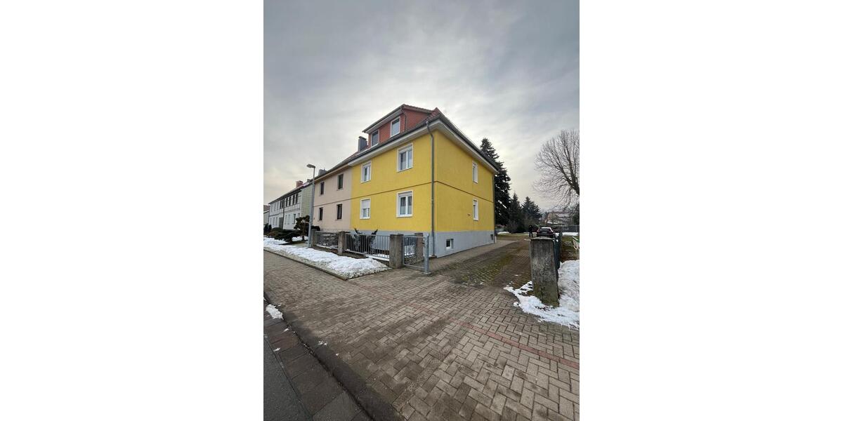 Dachgeschoßwohnung Kölleda - 2 Zimmer, 58 m&sup2;, 319&euro; | Angebot:26533377