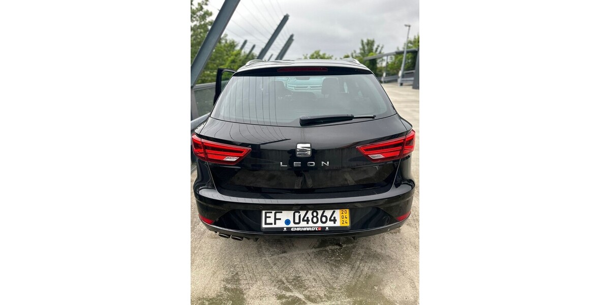 Seat Leon 158.200 km 15.500 &euro; Erfurt 99084