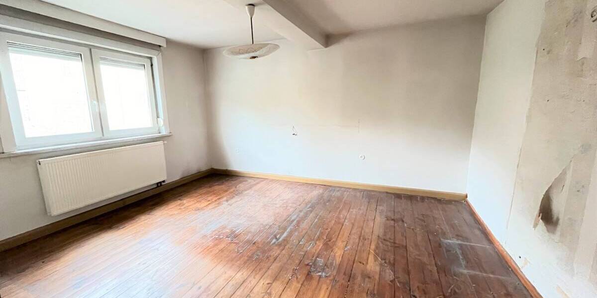 Einfamilienhaus Uhlstädt-Kirchhasel Uhlstädt - 6 Zimmer, 187 m&sup2;, 53.000&euro; | Angebot:25773115