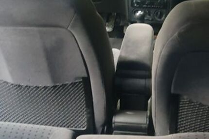 VW Golf 136.000 km 2.300 &euro; Jena 07749