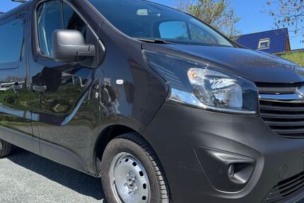 Opel Vivaro 114.000 km 14.900 &euro; Weimar 99423