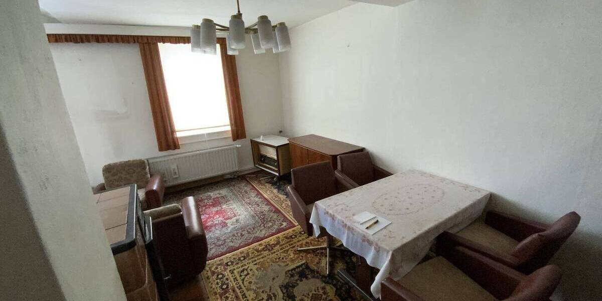 Einfamilienhaus Bad Sulza - 7 Zimmer, 150 m&sup2;, 85.000&euro; | Angebot:25676935